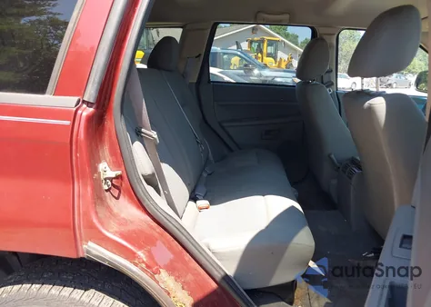 2007 Jeep Grand Cherokee Laredo from USA, damaged, VIN 1J8GR48K97C638332